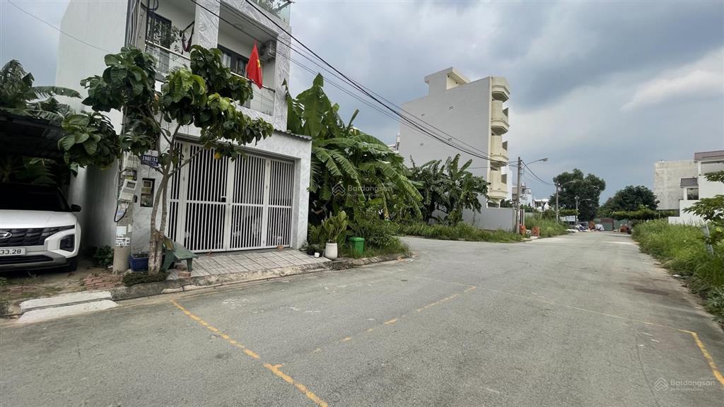 Bán nhanh lô đất đẹp 53,7m2 (4,5x12m) chỉ 4,2 tỷ hẻm 1/ bưng ông thoàn, phú hữu, q. 9  0974 244 ***