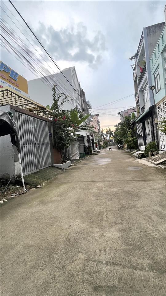 Chỉ 3,9 tỷ cho 54m2(4x13,5m) hẻm 1/ bưng ông thoàn, p. phú hữu, q.9 cũ  0974 244 ***