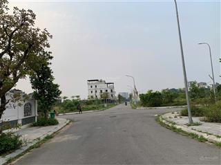 Chính chủ gửi bán lô lk23 dự án bắc đầm vạc  vĩnh phúc.diện tích 126m2 mặt tiền 6m
sẵn sổ