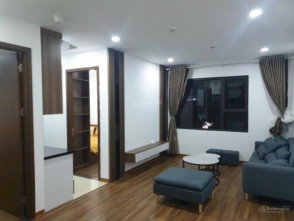 Chính chủ cho thuê căn 2 pn 2 wc khai minh đồ xịn sò. giá 8tr/tháng. quan tâm  ngay.