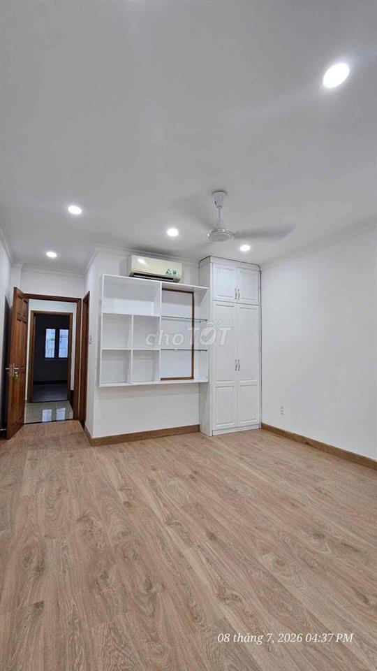 nhà cho thuê ờ hoặc làm spa