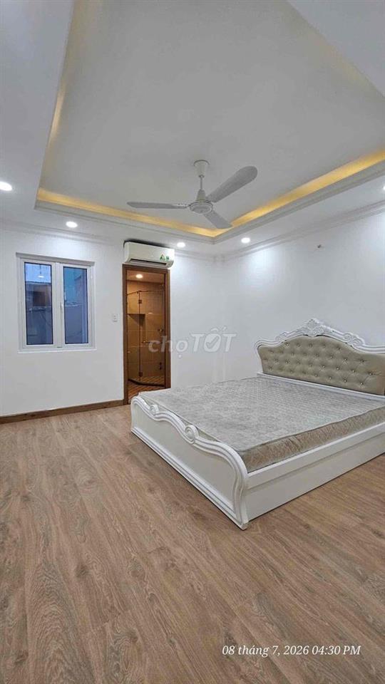 nhà cho thuê ờ hoặc làm spa