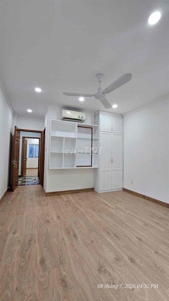 nhà cho thuê ờ hoặc làm spa