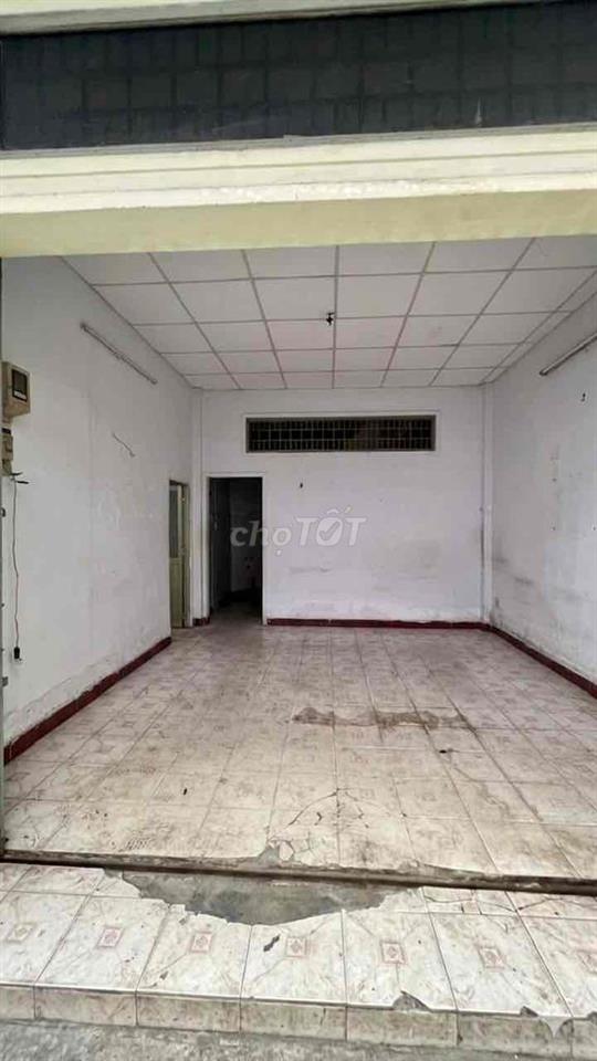 nhà 2 mặt tiền,gần trường,chợ.gần sân bay TSN