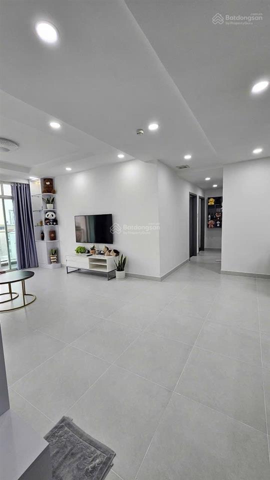 Bán căn hộ new sàigon (hagl 3) 121m 3pn 2wc full nội thất mới, bancon rộng thoáng, sổ hồng