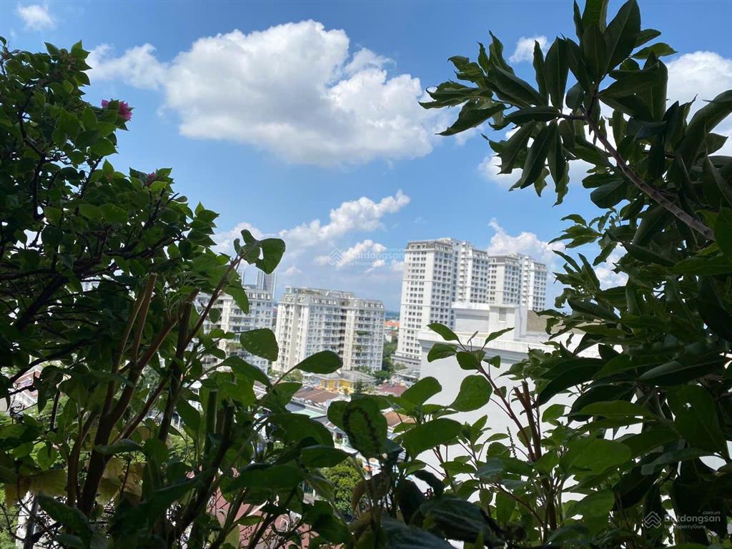 Bán căn góc 3 mặt thoáng cc green view phú mỹ hưng q7 102m 3pn 2wc nội thất dính tường. sổ hồng