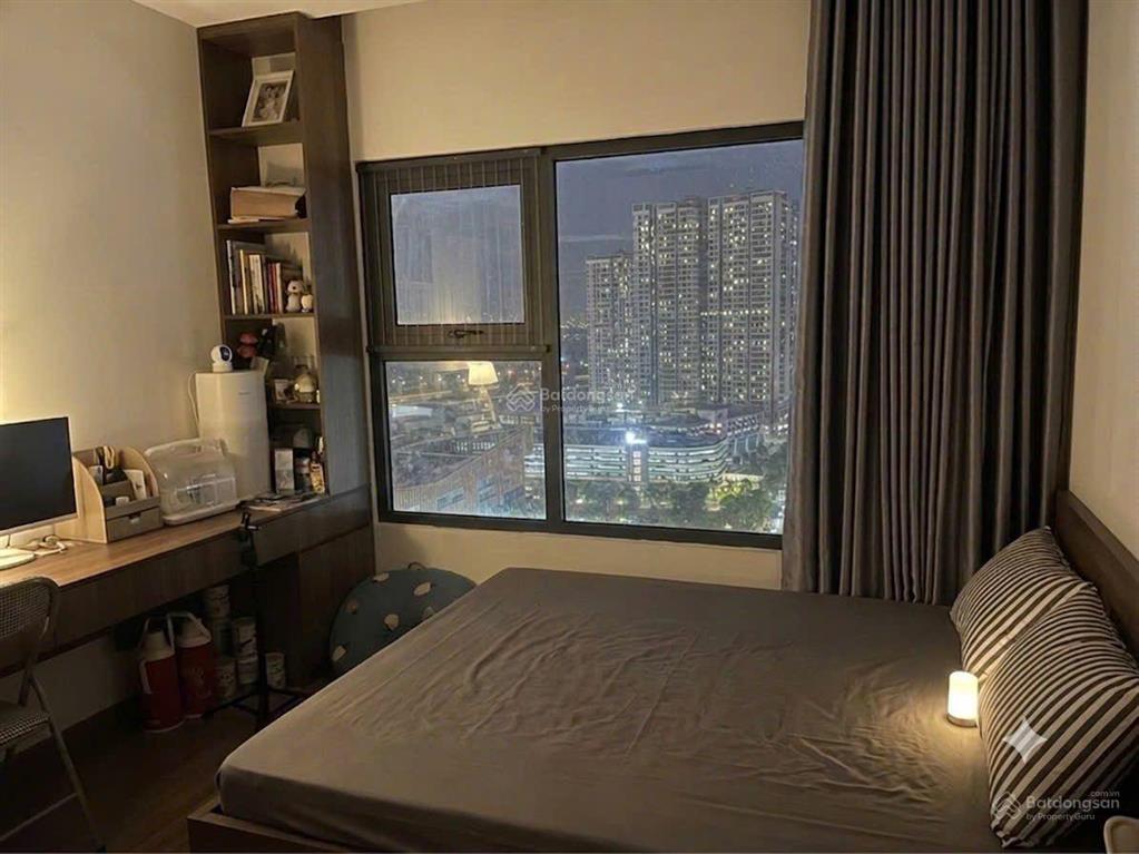 Bán 3n2vs full nội thất đẹp tầng trung giá tốt thị trường