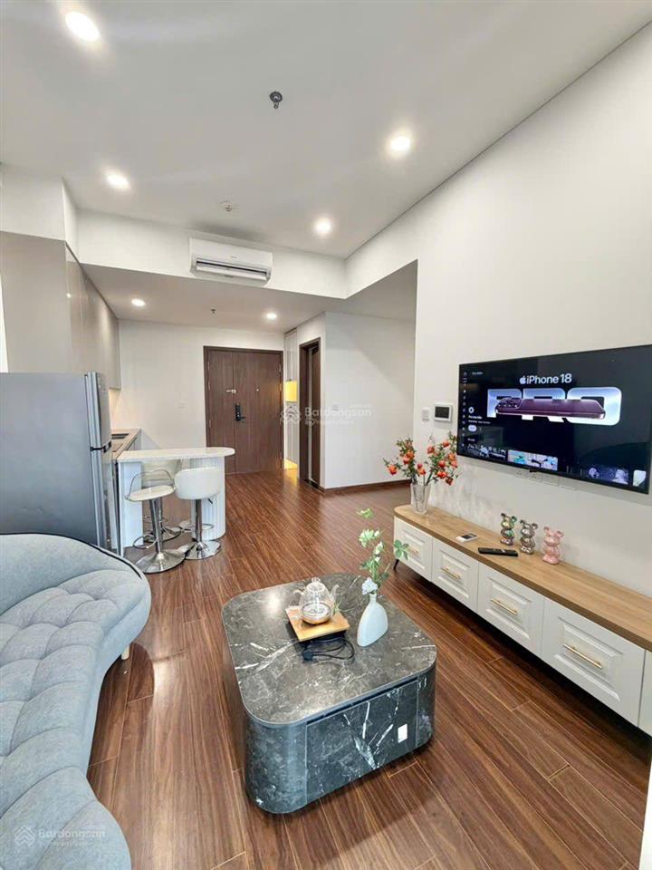Bán 1n+ full đồ toà m3 view check vinuni giá 3 tỷ