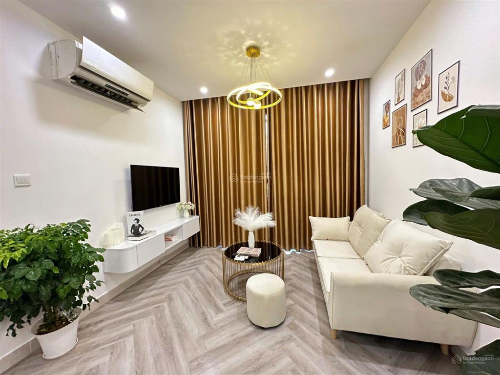 Bán 1n+ full nội thất tầng trung đẹp giá 2,3x tỷ
