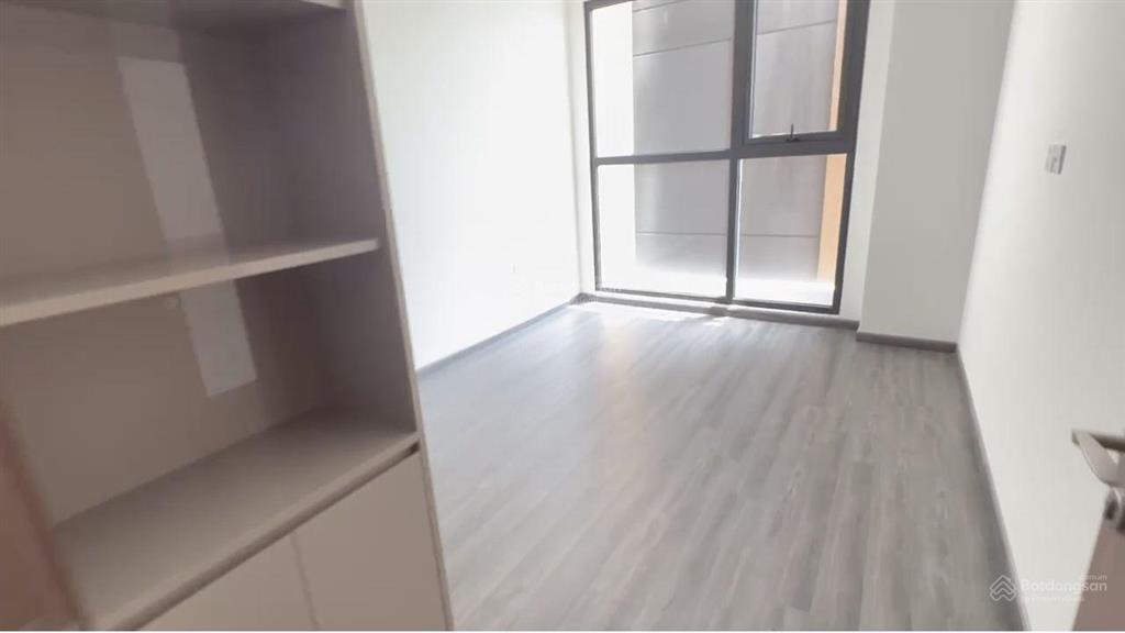 Bán 1n toà r1.01 (zenpark) giá 2,4 tỷ