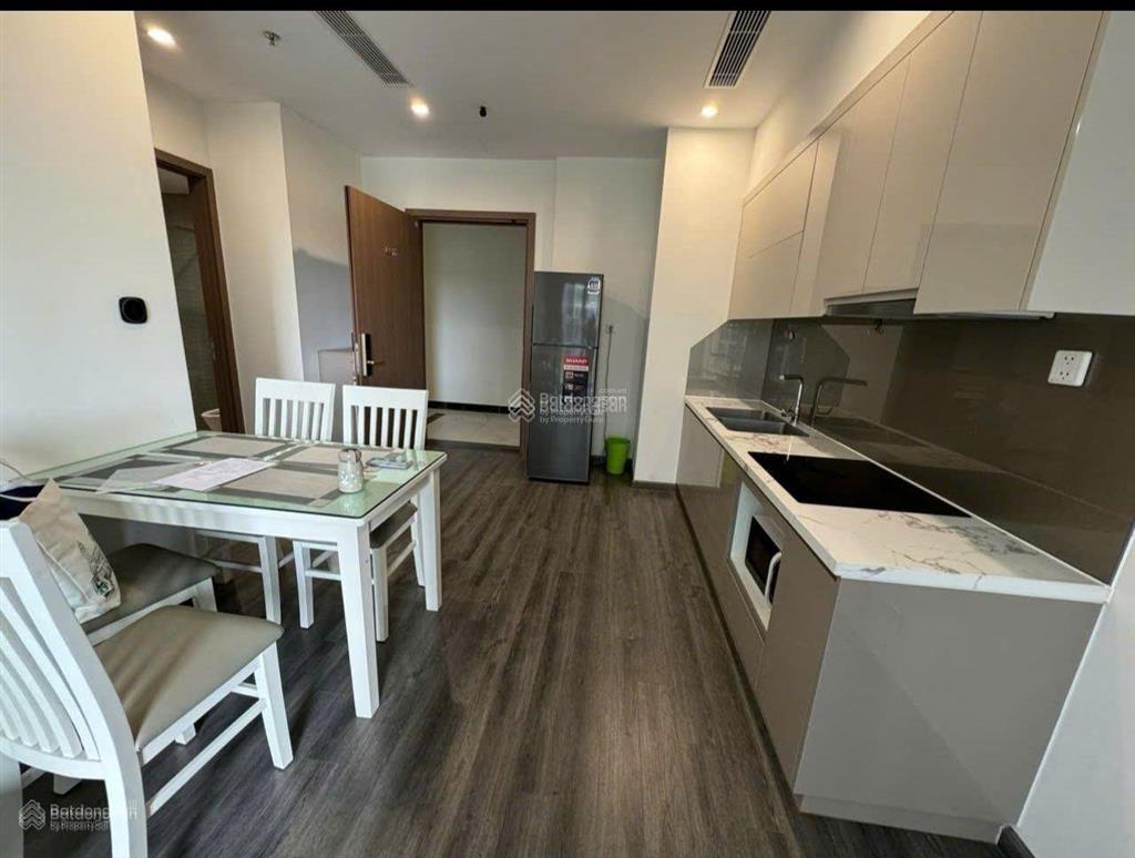 Bán 1n toà r1.01 (zenpark) giá 2,4 tỷ