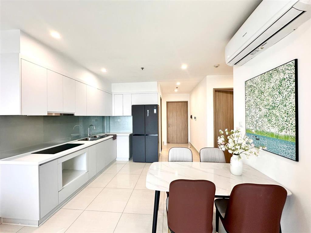 Bán căn 2pn 2wc giá 3,27 tỷ s2.10 full nội thất luxury sảnh lễ tân đẳng cấp, ở ngay