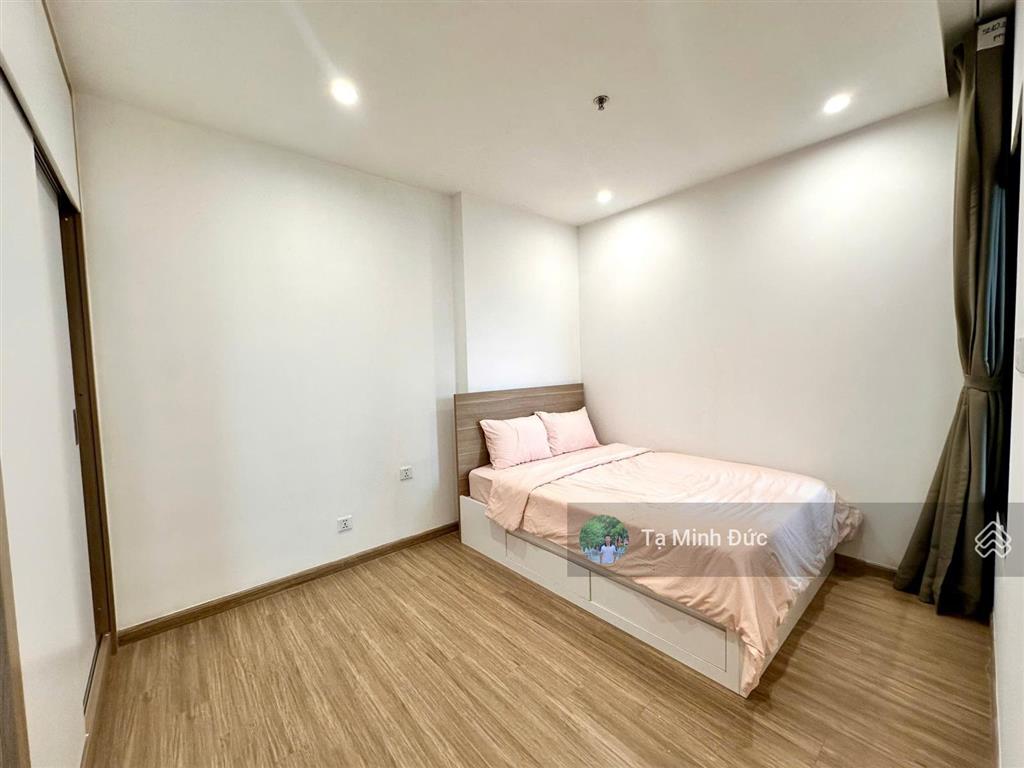 Bán căn 2pn 2wc giá 3,27 tỷ s2.10 full nội thất luxury sảnh lễ tân đẳng cấp, ở ngay
