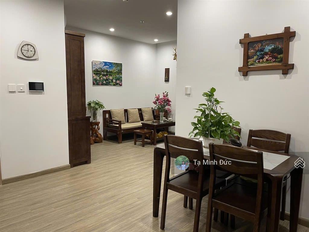 Bán gấp căn hộ 1pn + p1 phân khu cao cấp, full nội thất làm để ở, giá tốt