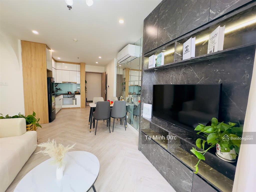 Giá siêu rẻ 2pn s2 vinhomes ocean park tầng trung view thoáng hiếm có