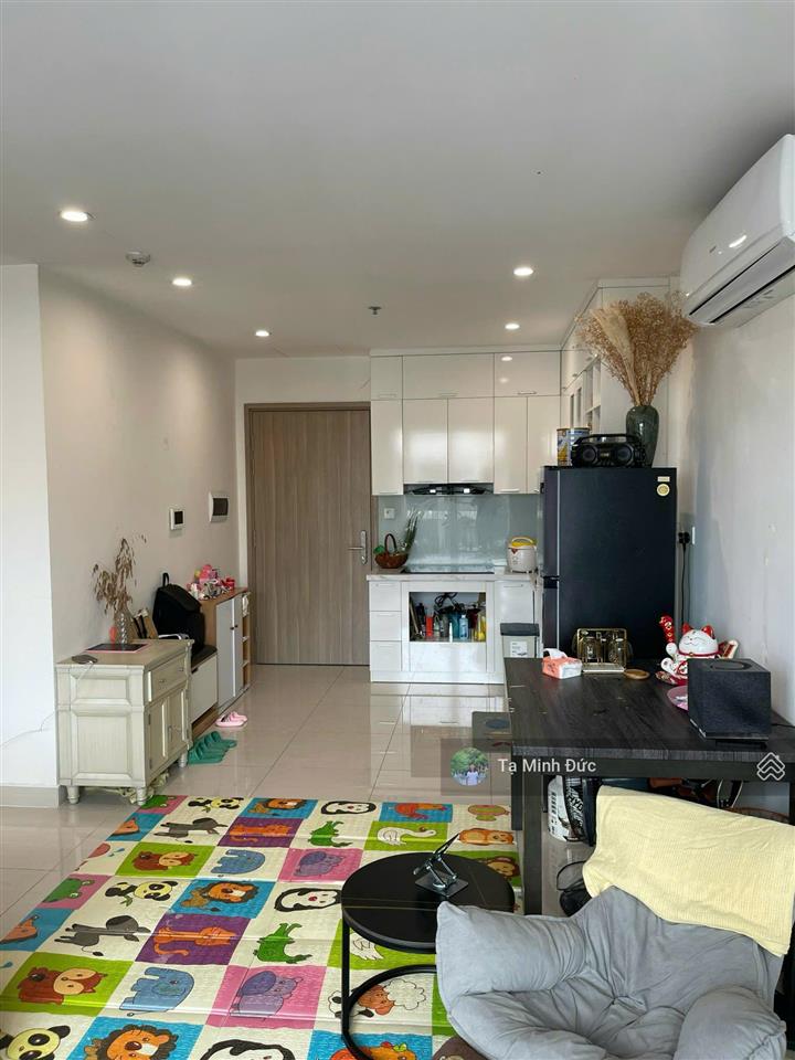 Bán căn hộ 2pn1wc vinhomes ocean park ban công đông nam full nội thất giá chỉ 3.2 tỷ