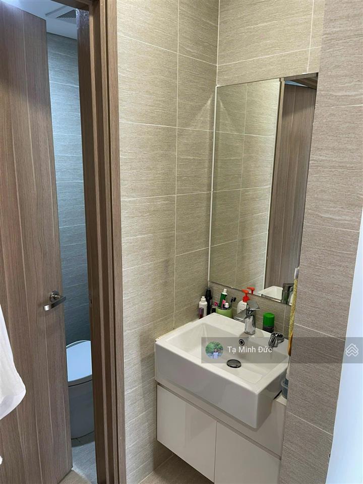 Bán căn hộ 2pn1wc vinhomes ocean park ban công đông nam full nội thất giá chỉ 3.2 tỷ