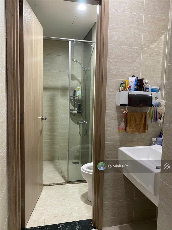 Chủ cần bán gấp căn hộ 2pn1wc diện tích 60m², full nội thất đẹp
