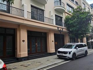 Cần bán nhanh biệt thự đã hoàn thiện ở vinhomes ocean park 2, giá 8,4 tỷ, 65m2, hàng hot tốt