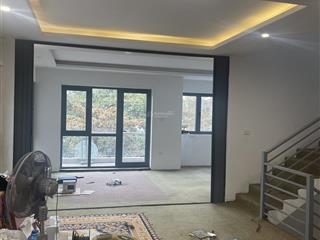 Cho thuê bt hoàn thiện rồi,tiện kd,văn phòng,133 m2 tại kđt sinh thái, xuân phương,chỉ 18 tr/tháng.