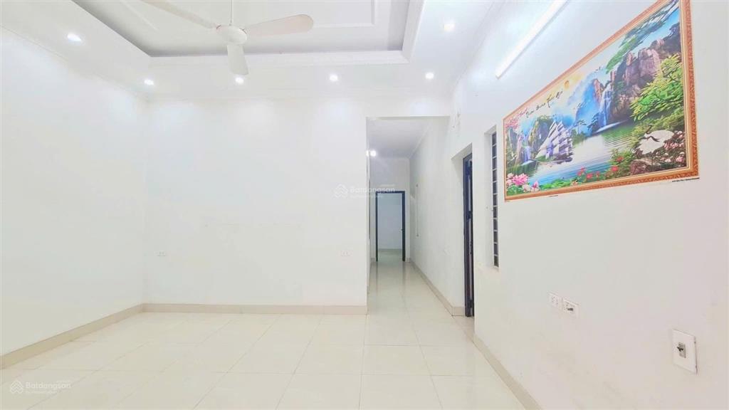 Bán gấp nhà 3.75 tỷ  82m2  mẻ quàng  nông trang  phú thọ
