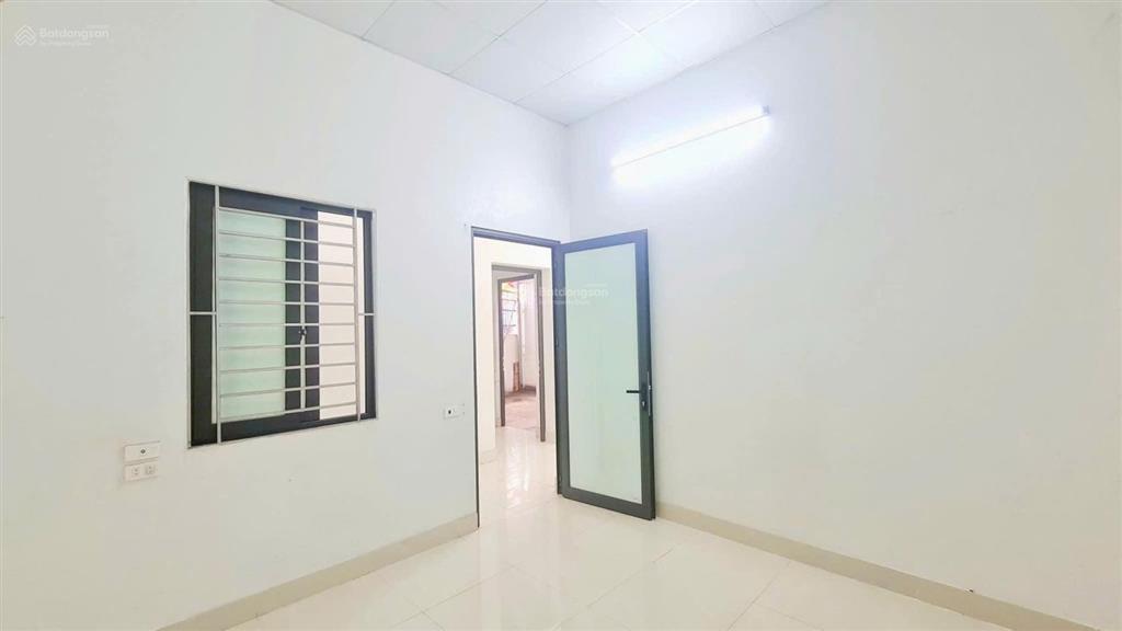 Bán gấp nhà 3.75 tỷ  82m2  mẻ quàng  nông trang  phú thọ