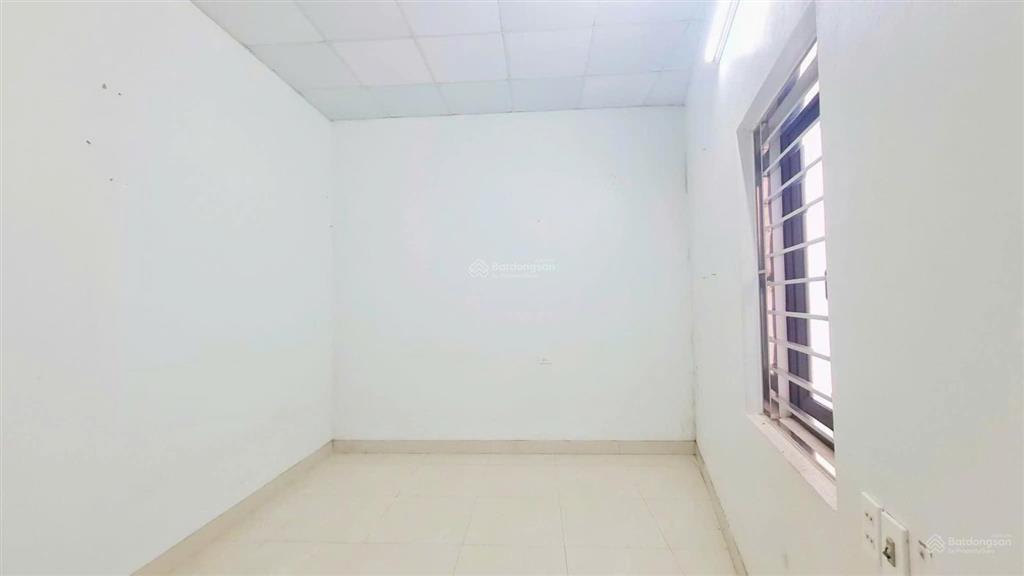 Bán gấp nhà 3.75 tỷ  82m2  mẻ quàng  nông trang  phú thọ