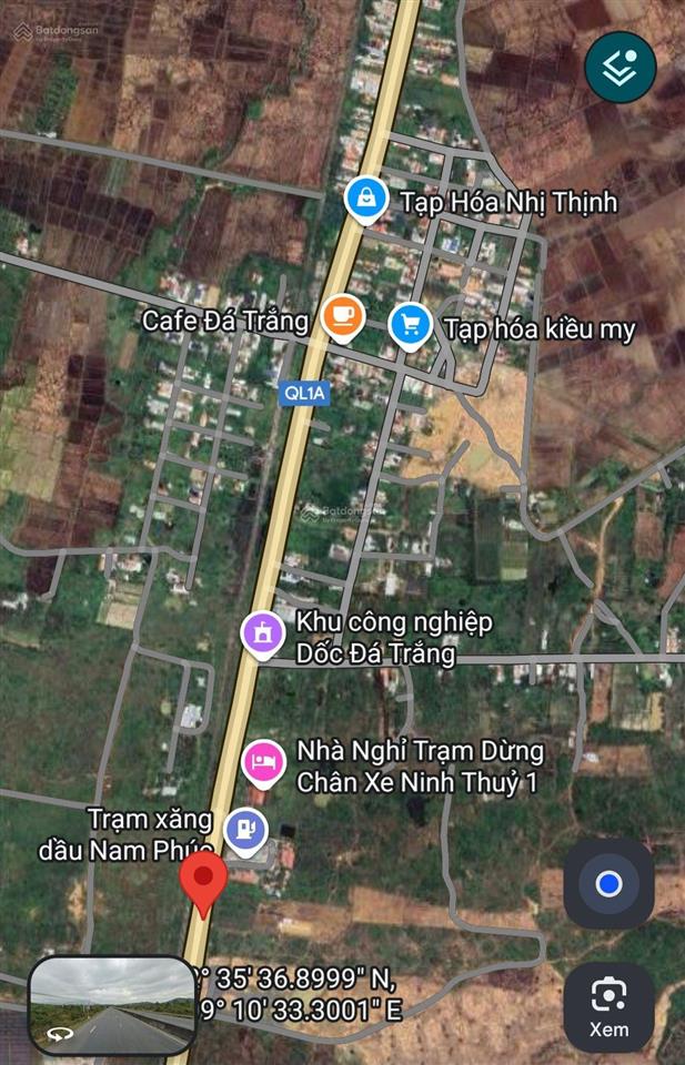 Cần bán lô đất hai mặt tiền ngay sát quốc lộ 1 đối diện khu công nghiệp dốc đá trắng