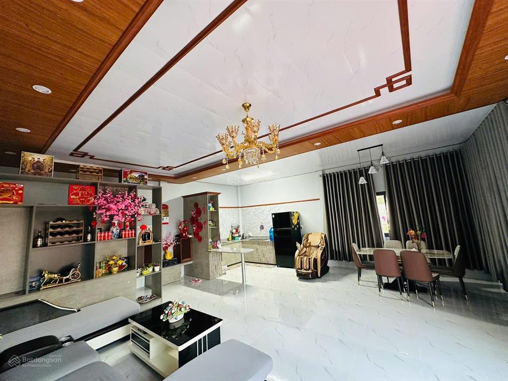 Cần bán gấp vườn + nhà villa đẹp chỉ cần thanh toán trước 50% nhận nhà ngay