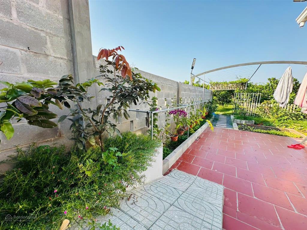 Cần bán gấp vườn + nhà villa đẹp chỉ cần thanh toán trước 50% nhận nhà ngay