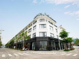 Cắt lỗ bán nhanh shophouse 4 tầng ngay trung tâm tp lạng sơn, mặt tiền 5m, giá chỉ nhỉnh 4 tỷ