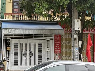 Bán nhà 2 tầng mặt tiền trần hưng đạo, nam lý  vị trí kinh doanh, diện tích 4,5 x 25m, 107,5m2