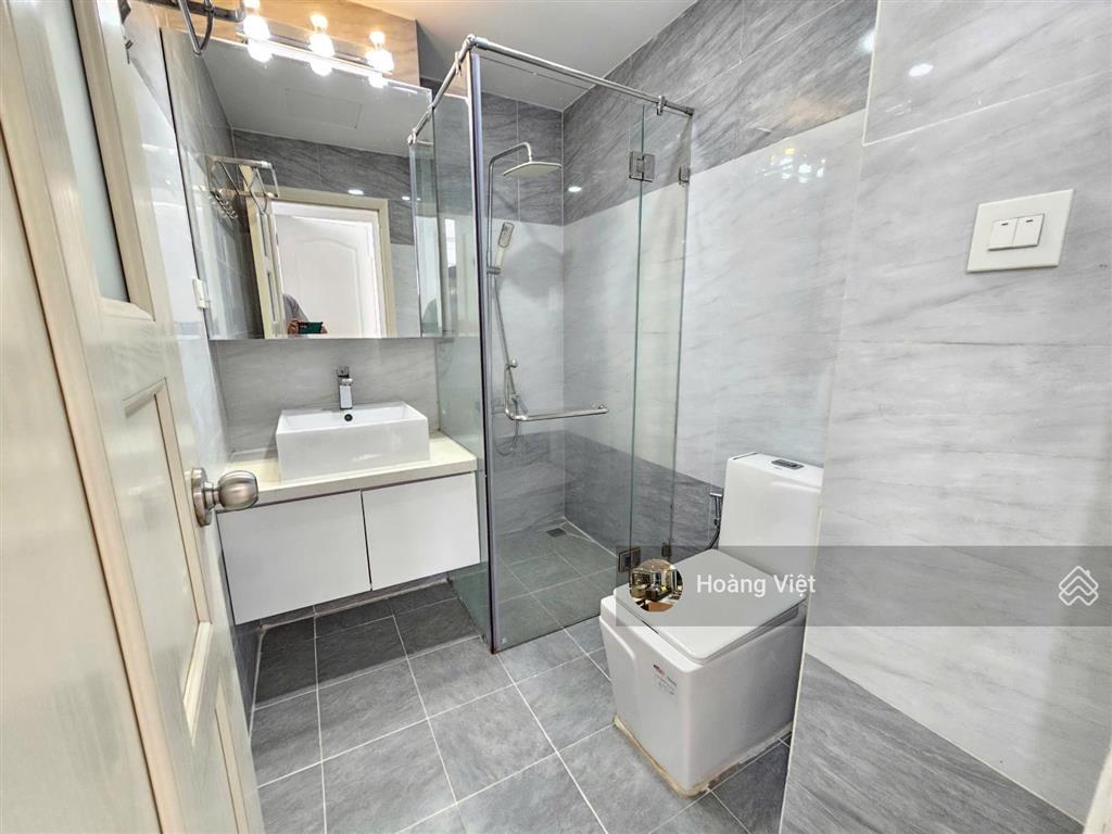 Bán chung cư sunrise city view, quận 7, 76m2, 2pn giá tốt cần tìm chủ mới