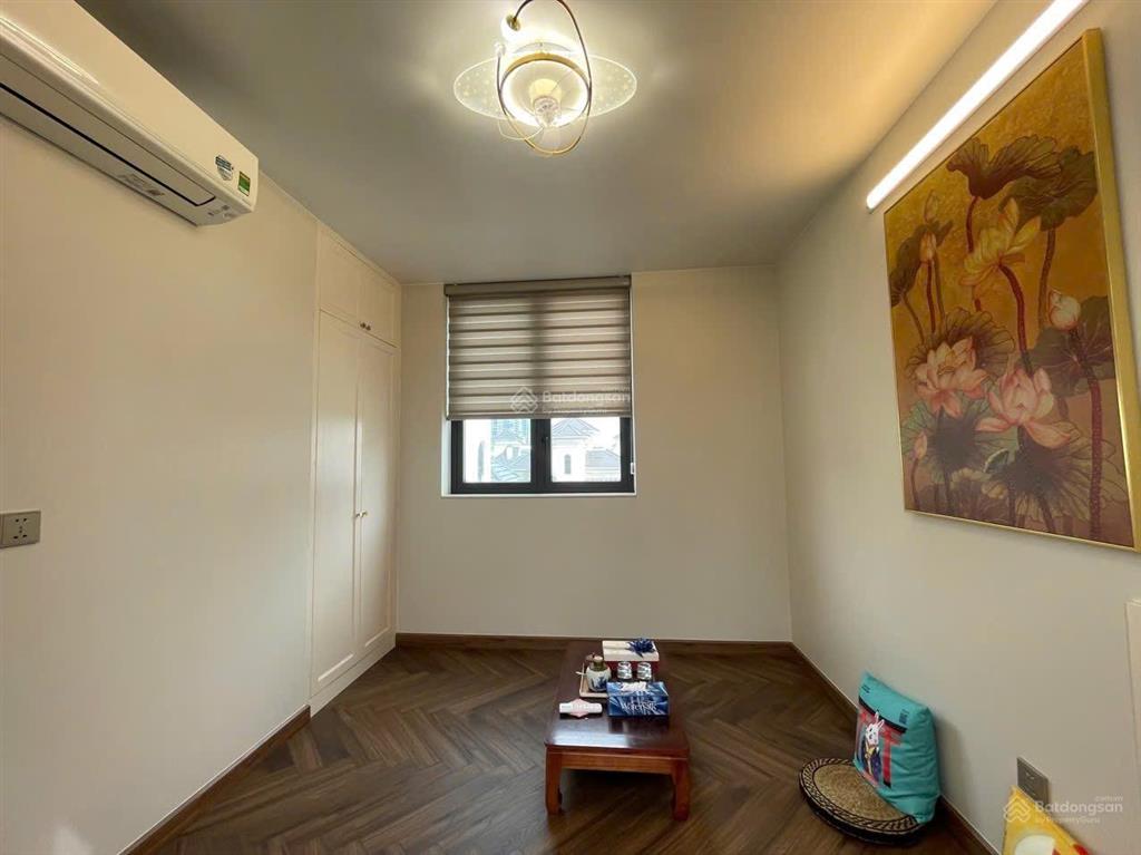 Cho thuê biệt thự đơn lập đảo ngọc trai, 288m khu vip nội thất đẹp 5 ngủ, giá tốt 