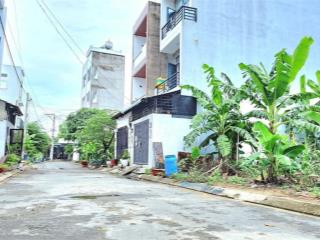 Bán đất bưng ông thoàn, quận 9. dt 55m2, đường 8m, vị trí gần vành đai 2 đang làm