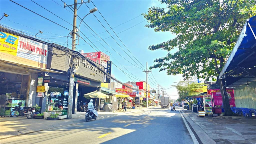 Bán đất mặt tiền đường nguyễn duy trinh, quận 9. dt sử dụng 165m2 giá 12,9 tỷ