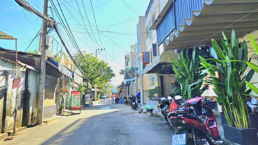 Bán nhà mặt tiền trung tâm ngay lê văn việt, phường tăng nhơn phú a, quận 9. dt 102m2