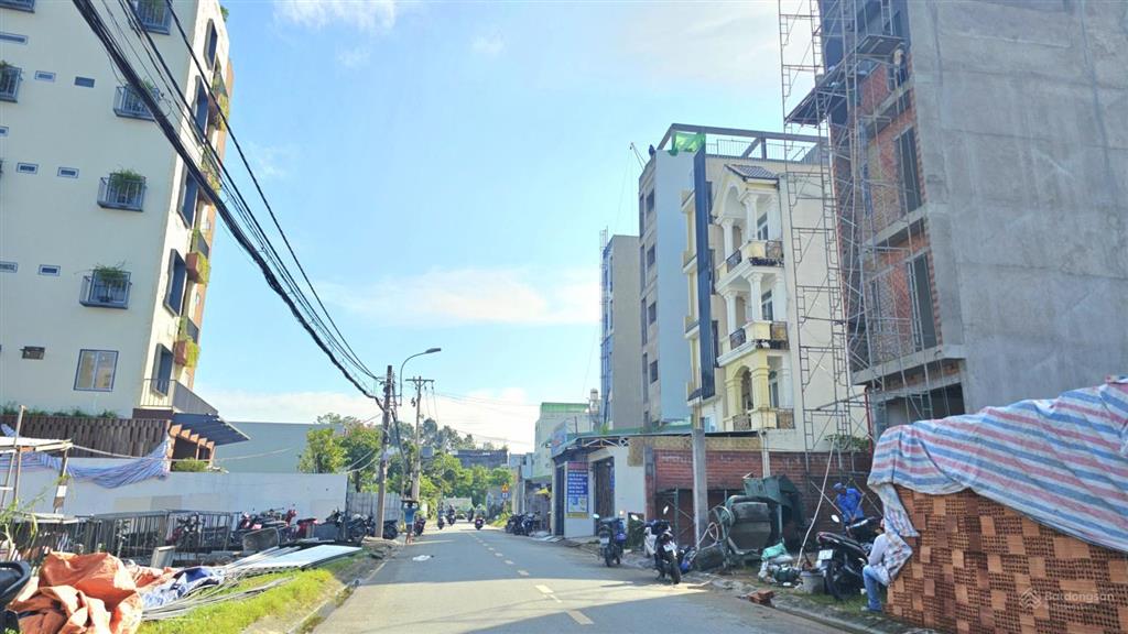 Bán đất mặt tiền đường võ văn hát, quận 9. dt 93m2 gần đh tài chính marketing