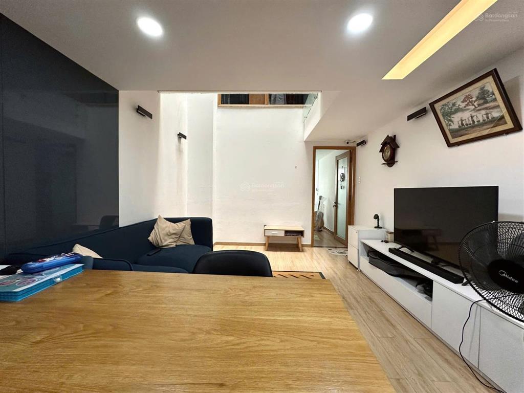 Chính chủ bán căn nhà mới, xây tâm huyết  kết cấu 4 tầng tại hai bà trưng, phường tân định