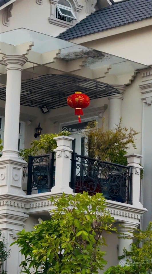Chính chủ bán biệt thự mặt tiền nguyễn văn luông view công viên giảm 10 tỷ, từ 38 tỷ còn 27,9 tỷ