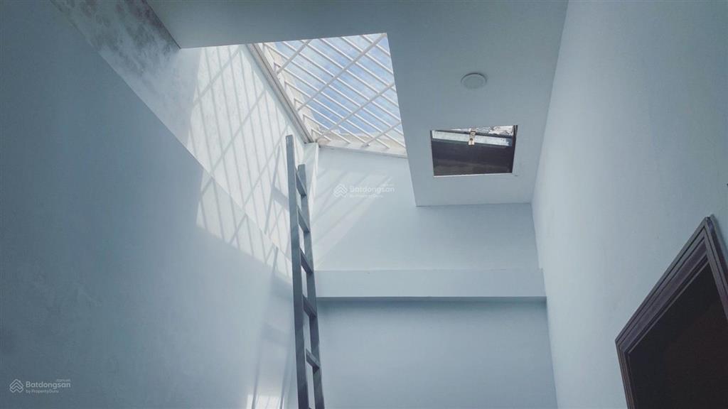 Bán nhà mới 3 tầng ở ngay  hẻm xe hơi vi vu  ngang 5.8m  thu nhập 14tr/tháng  nhỉnh 6 tỷ