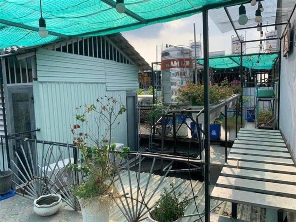 Bán nhà mới 4 tầng  hẻm xe hơi  tt nhà bè  ngang 6.5m  có gara ô tô  nhỉnh 6 tỷ