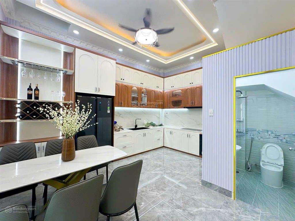 Bán nhà thị trấn nhà bè  nhà mới 4 tầng btct  hẻm xe hơi quay đầu  ngang hơn 5m  nhỉnh 7 tỷ