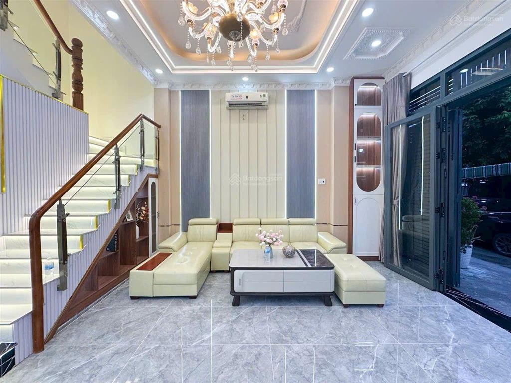 Bán nhà thị trấn nhà bè  nhà mới 4 tầng btct  hẻm xe hơi quay đầu  ngang hơn 5m  nhỉnh 7 tỷ