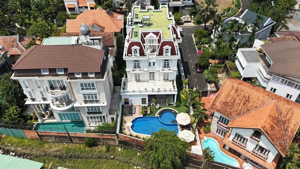 Bán biệt thự 146e nguyễn văn hưởng, quận 2, khu compound cao cấp thảo điền, 17m x 50m, 777m2