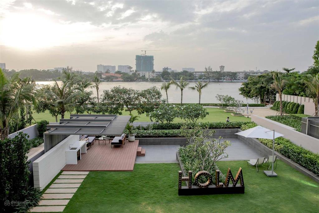 Bán biệt thự holm thảo điền! mặt tiền sông sài gòn, khu compound an ninh, chỉ còn vài căn đang bán