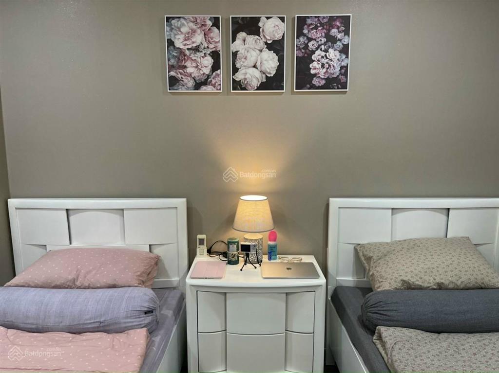 Cần bán gấp ch chung cư him lam, 97m2, 2pn, giá 5.3 tỷ. 0933 033 *** thái. e còn nhiều diện tích