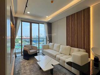 Chính chủ tôi bán căn 2pn 76,6m2  the queen 360 giải phóng, giá thấp hơn cđt,  0912 061 ***