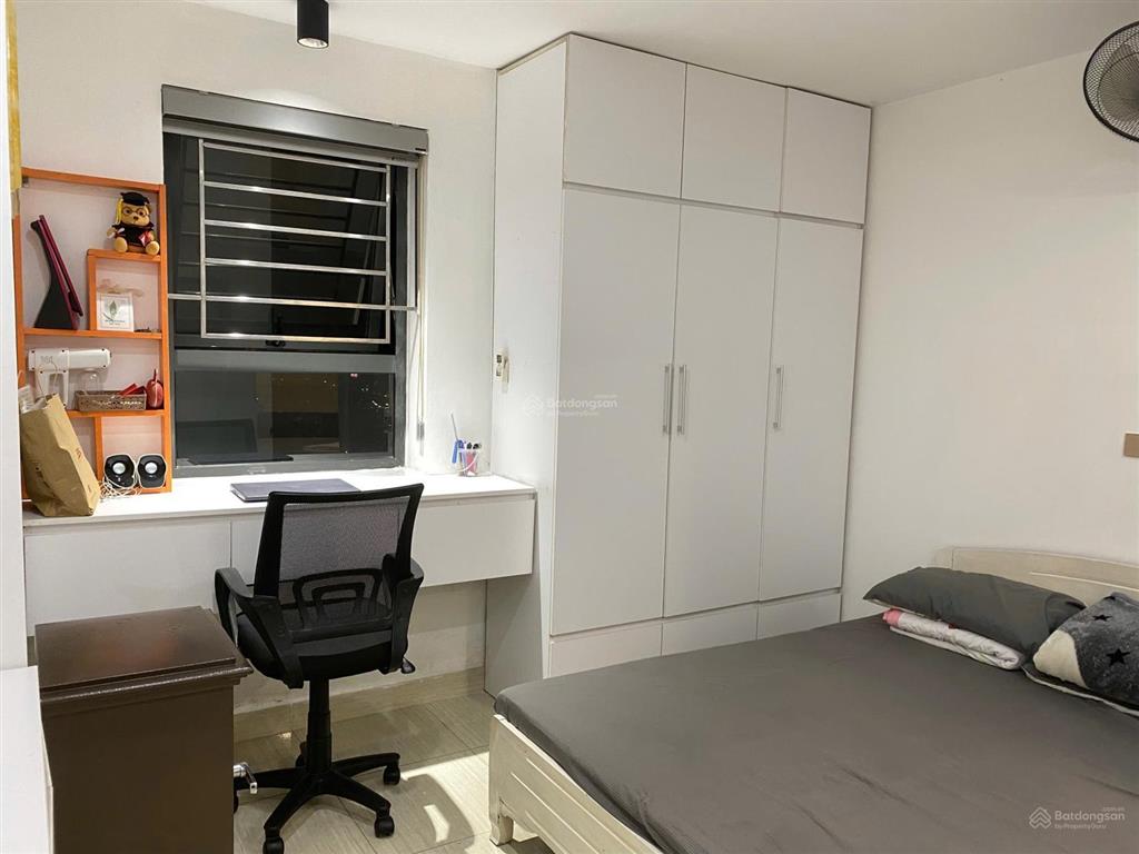 Tôi cần bán căn chính chủ 63m2 toà nam rice city, giá tốt  0942 968 ***