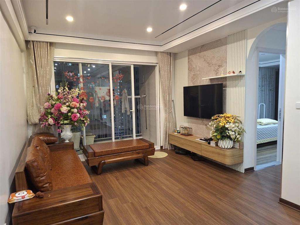 Tôi chính chủ bán gấp căn 2pn, 66m2 hướng đông nam tòa hud3  0942 968 ***
